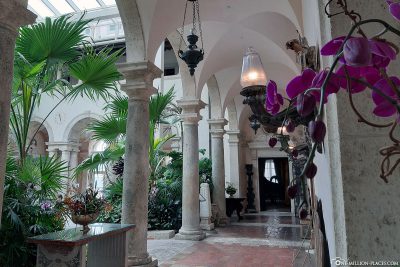 South Arcade